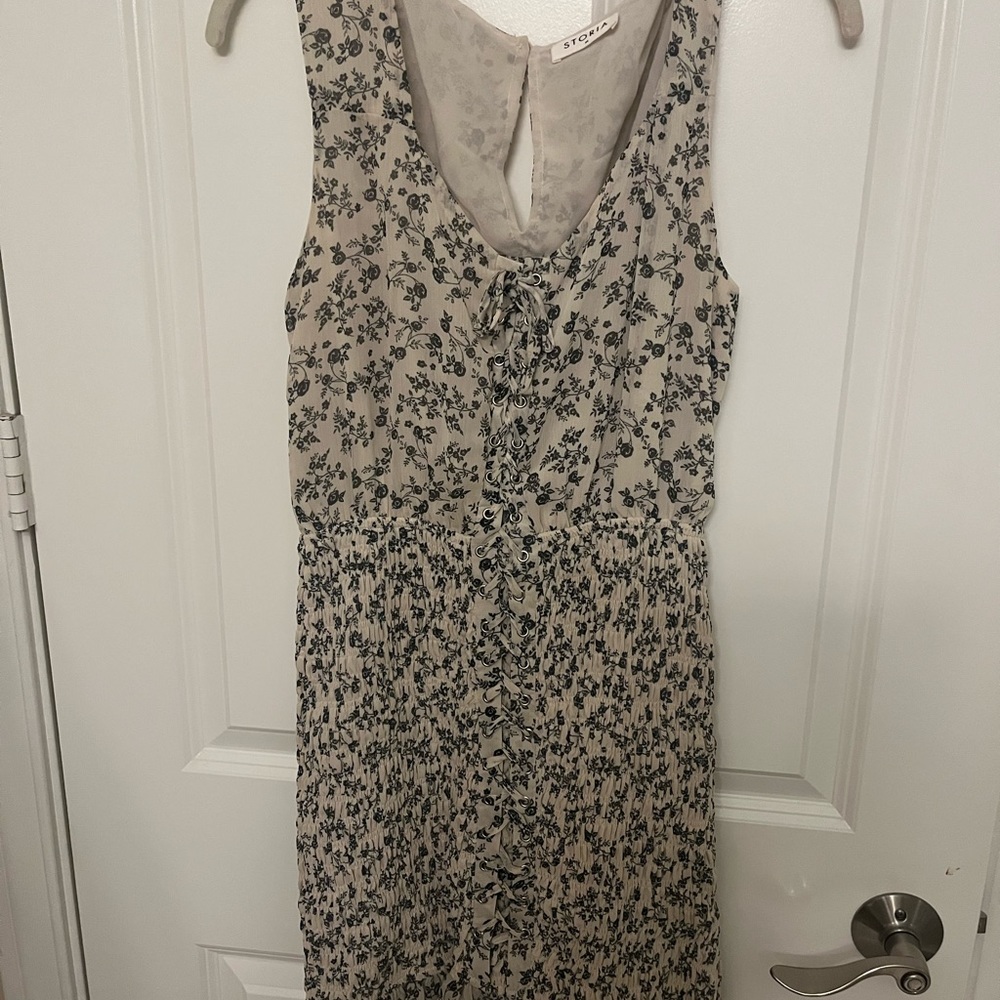 Floral print dress
